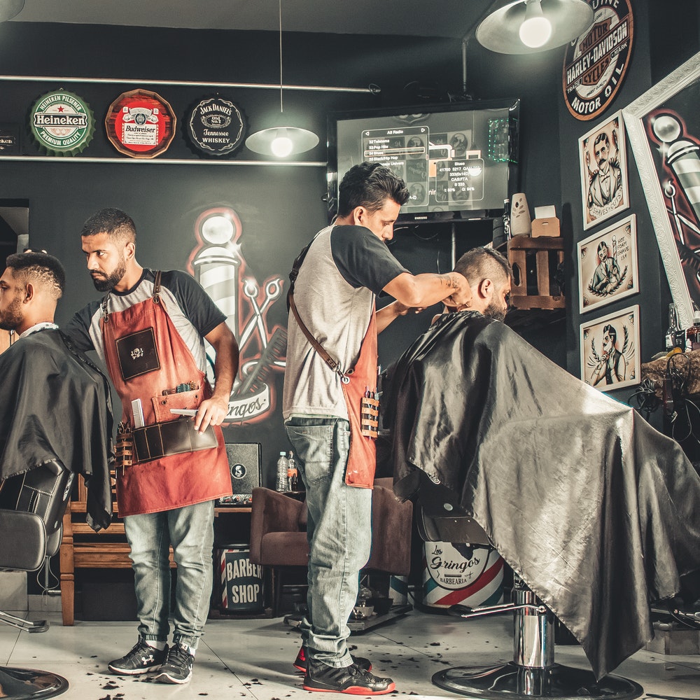 PRL en Peluquería y Estética y Primeros Auxilios